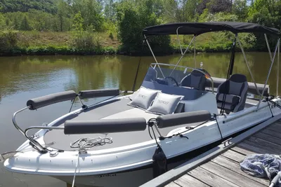 2022 Trident Sapphire 530 Sundeck