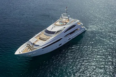 2011 Sunseeker Sunseeker 40 Metre