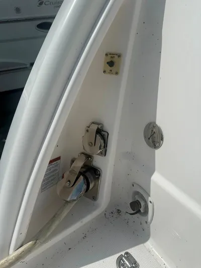 Selladoor (previously "czech Mate") Yacht Photos Pics 2007 Tiara Yachts 4300 Sovran boat deck fittings and hardware.