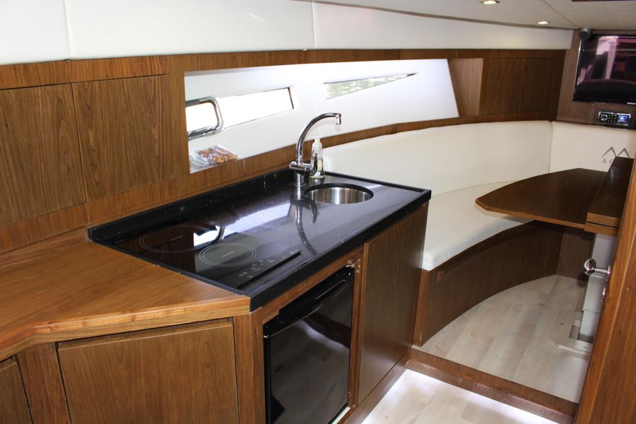 2013 Aguz 39 Aguz cabin cruiser