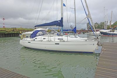 2002 Beneteau 331