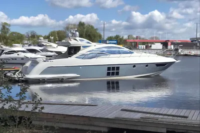 2012 Azimut 62S