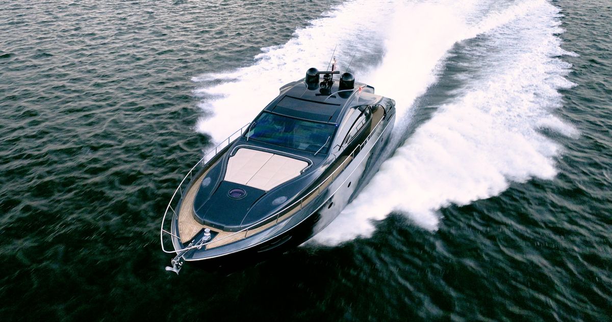 2017 Pershing 70 
