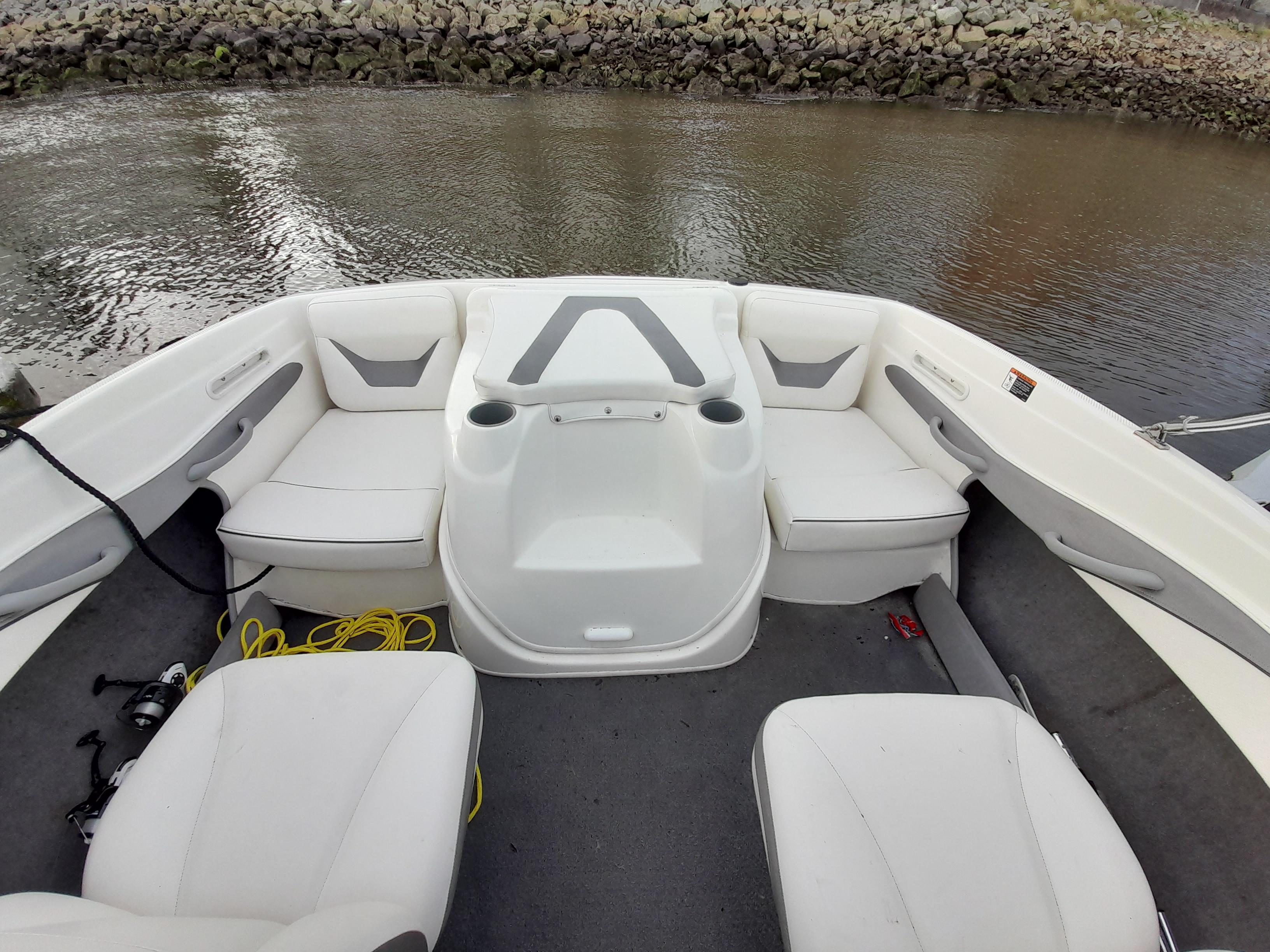 Bayliner 185 Bowrider: Prices, Specs, Reviews and Sales