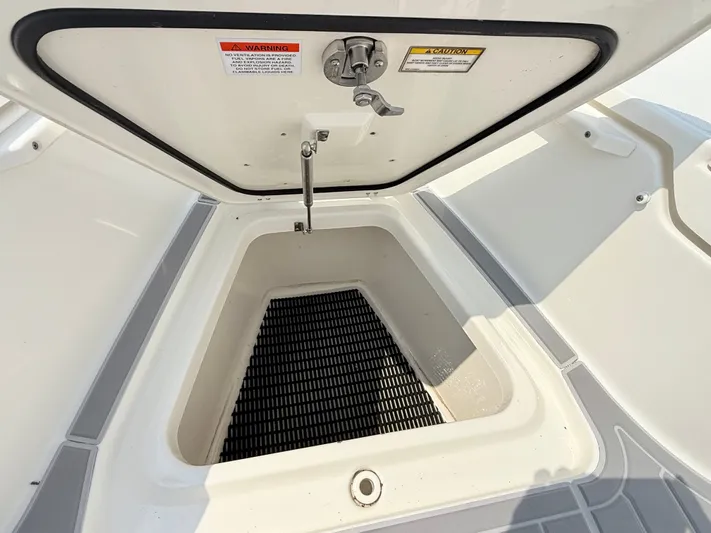 Sea W Yacht Photos Pics 