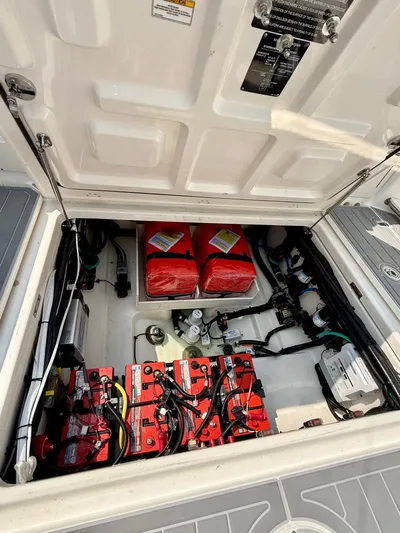 Sea W Yacht Photos Pics 