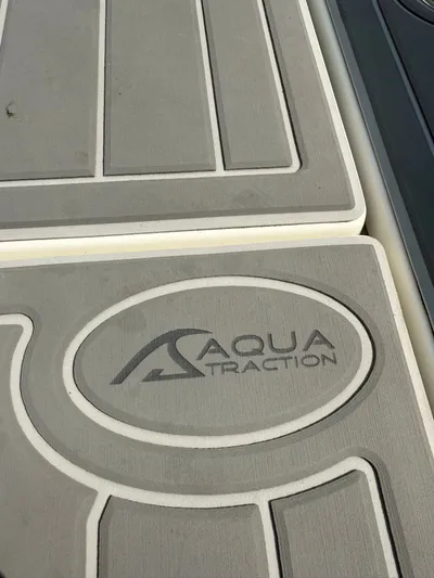 Sea W Yacht Photos Pics 