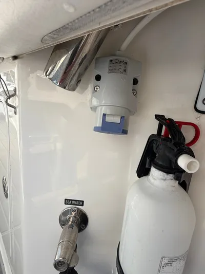 Sea W Yacht Photos Pics 