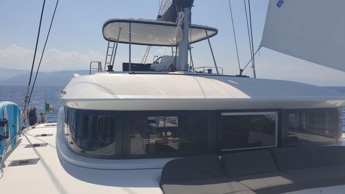 2020 Lagoon 48 