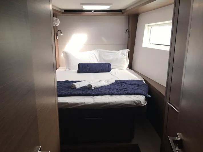  Yacht Photos Pics Lagoon 50