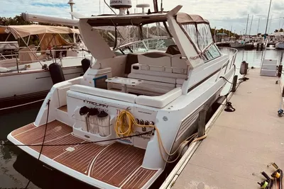 Trojan 40 Express Cruiser