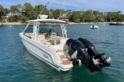 2016 Boston Whaler 270 Vantage