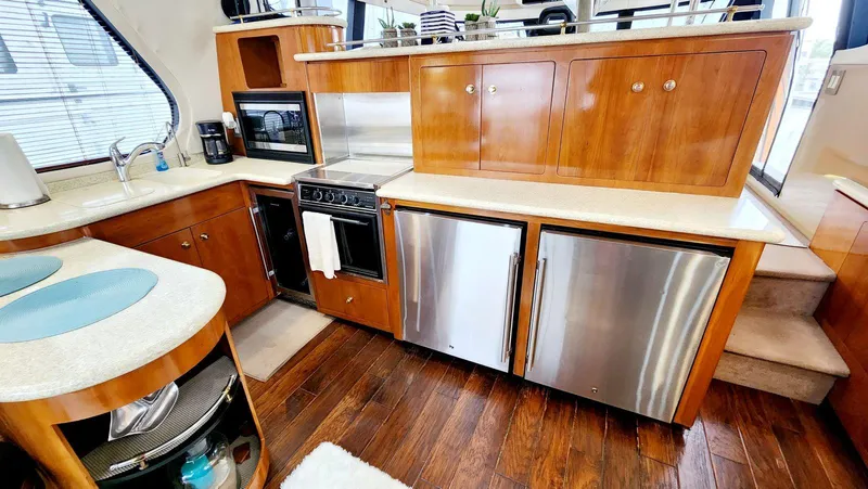 Viva La Vida Yacht Photos Pics 