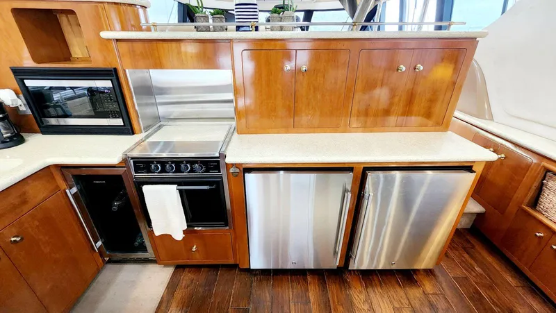 Viva La Vida Yacht Photos Pics 