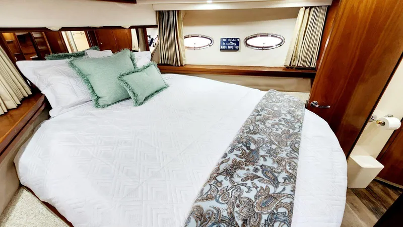 Viva La Vida Yacht Photos Pics 