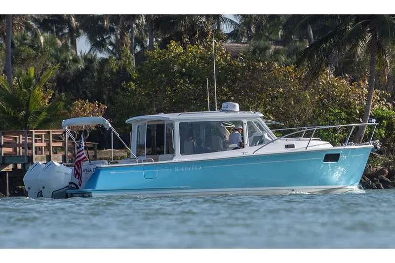  Yacht Photos Pics Manufacturer Provided Image