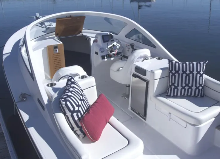 Boat Show Pricing Available Yacht Photos Pics 