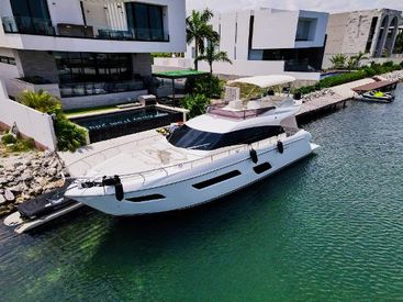 2019 55' 6'' Ferretti Yachts-550 Cancun, MX
