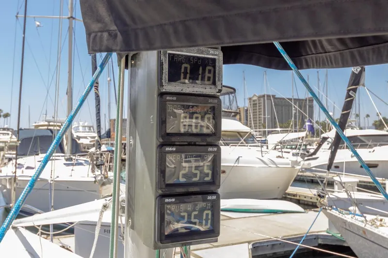 Out Of Reach Yacht Photos Pics 