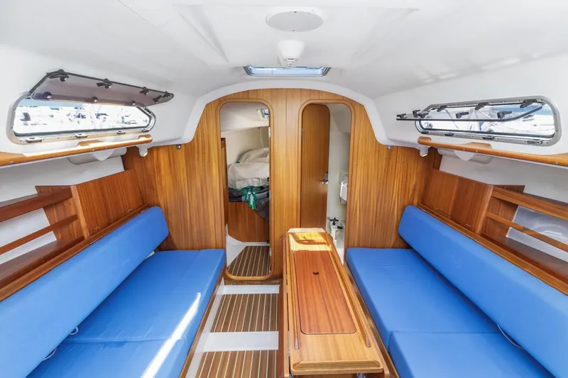 Out Of Reach Yacht Photos Pics 