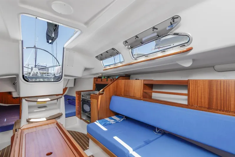 Out Of Reach Yacht Photos Pics 