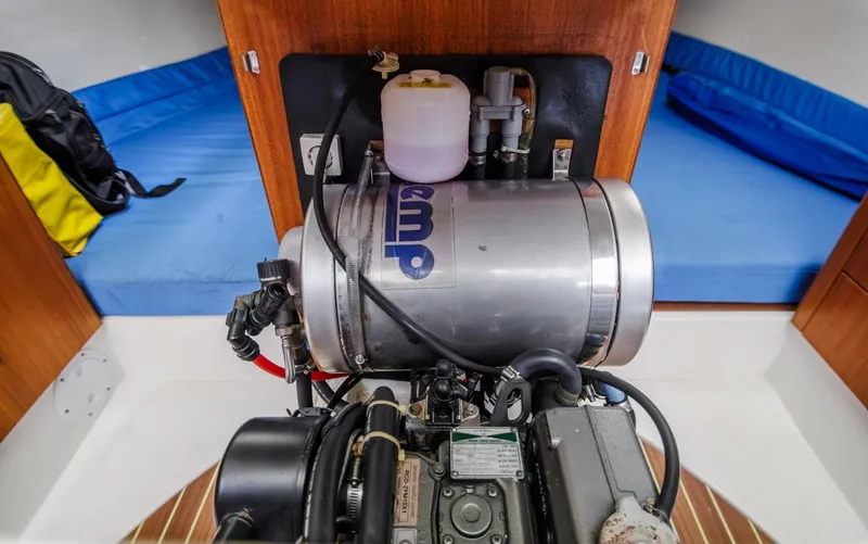 Out Of Reach Yacht Photos Pics 