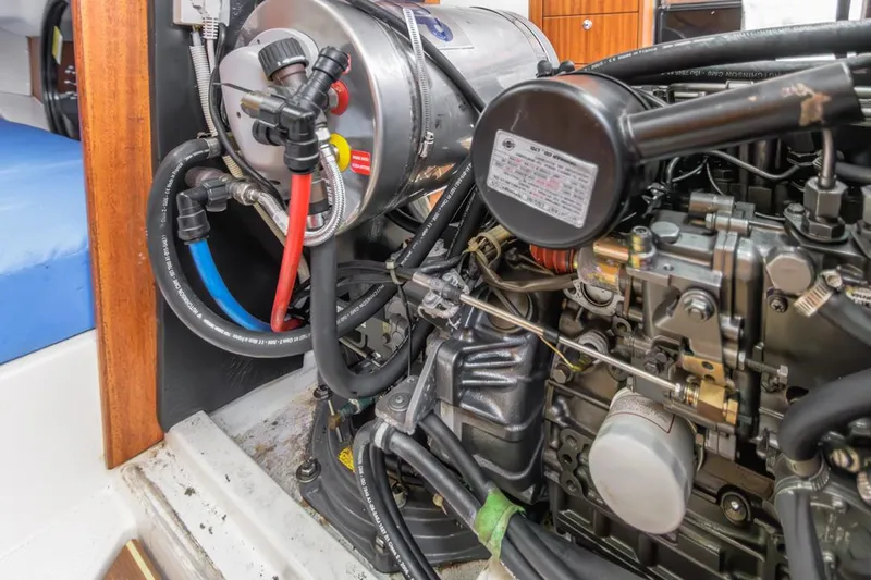 Out Of Reach Yacht Photos Pics 