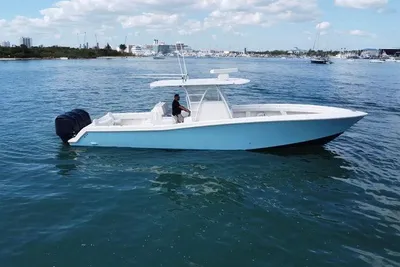 Invincible 39 Open Fisherman