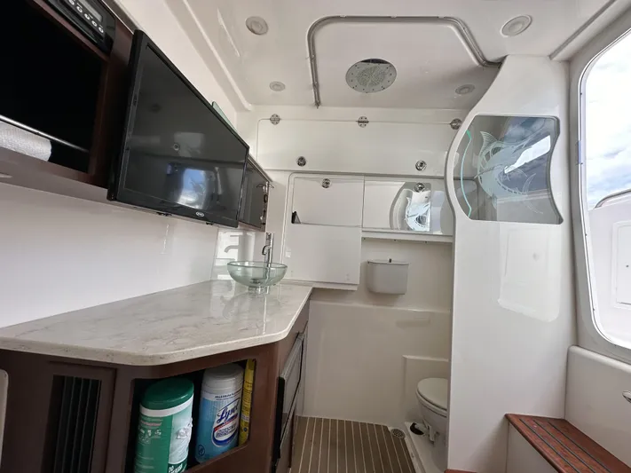 43 Everglades 435 Cc Yacht Photos Pics 