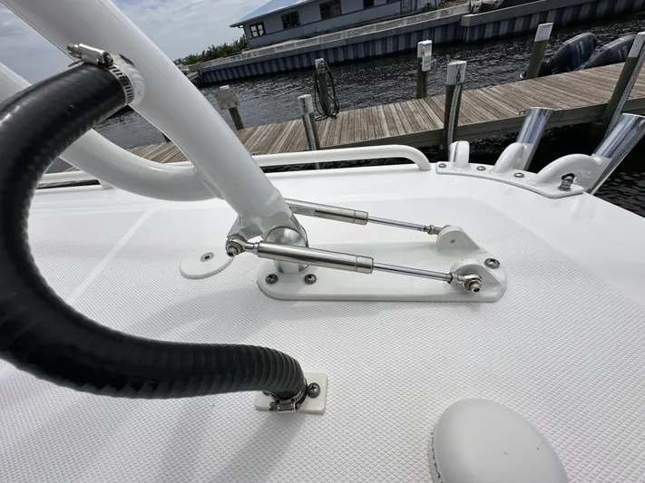 43 Everglades 435 Cc Yacht Photos Pics 