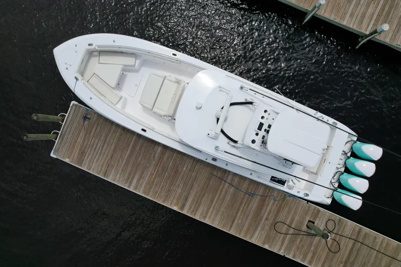 43 Everglades 435 Cc Yacht Photos Pics 