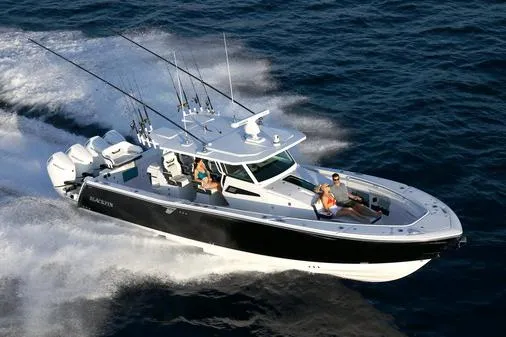 400-102 Yacht Photos Pics Manufacturer Provided Image