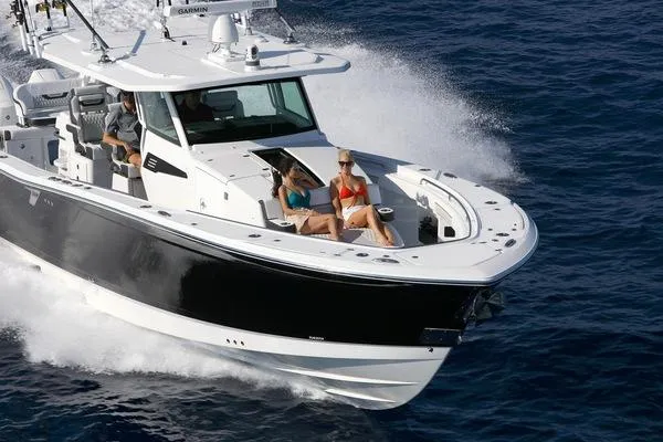 400-102 Yacht Photos Pics Manufacturer Provided Image