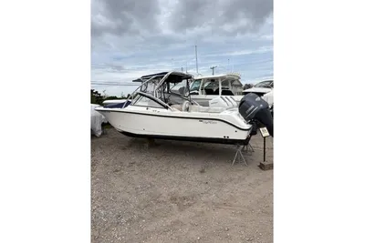 Edgewater 245CX Crossover