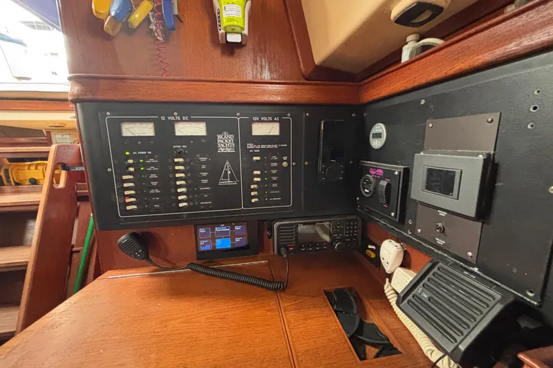 Starlight Yacht Photos Pics Control panel of a 1995 Island Packet 37 yacht, featuring various gauges and switches.