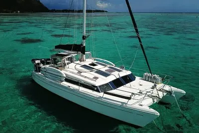 Prout Snowgoose 37