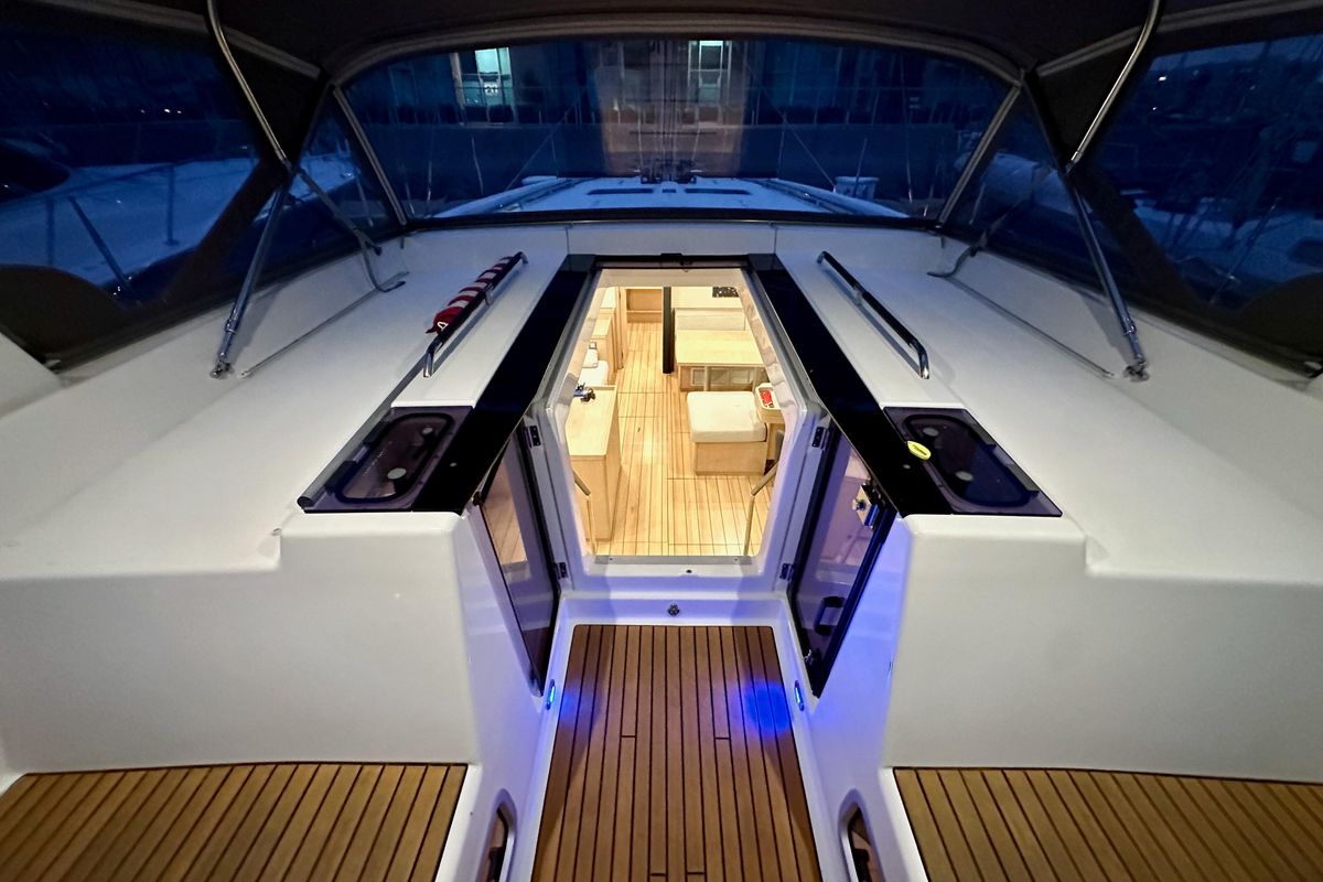 2021 Beneteau 55 