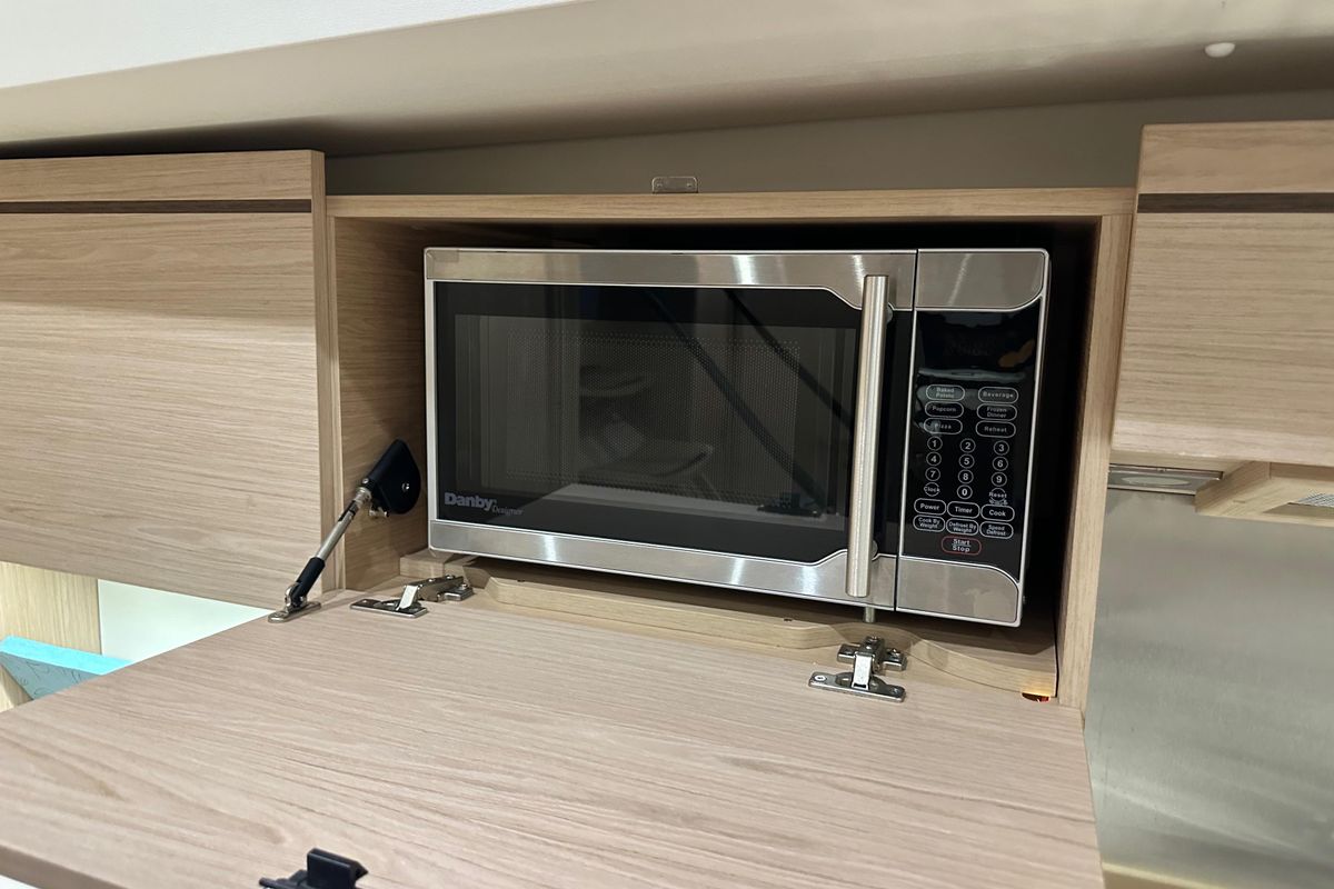 2021 Beneteau 55 