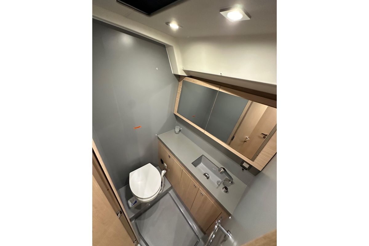 2021 Beneteau 55 