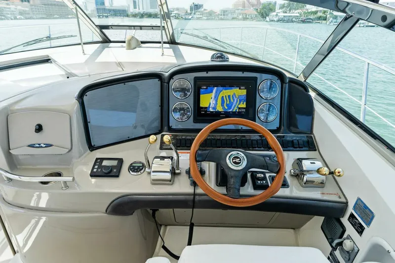 Ty One On Yacht Photos Pics 2006 Sea Ray 38 Sundancer 'Ty One On'