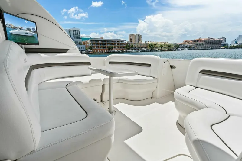 Ty One On Yacht Photos Pics 2006 Sea Ray 38 Sundancer 'Ty One On'