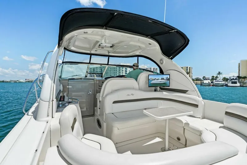 Ty One On Yacht Photos Pics 2006 Sea Ray 38 Sundancer 'Ty One On'