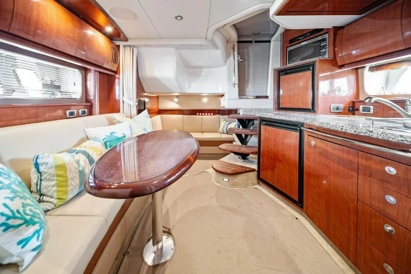 Ty One On Yacht Photos Pics 2006 Sea Ray 38 Sundancer 'Ty One On'