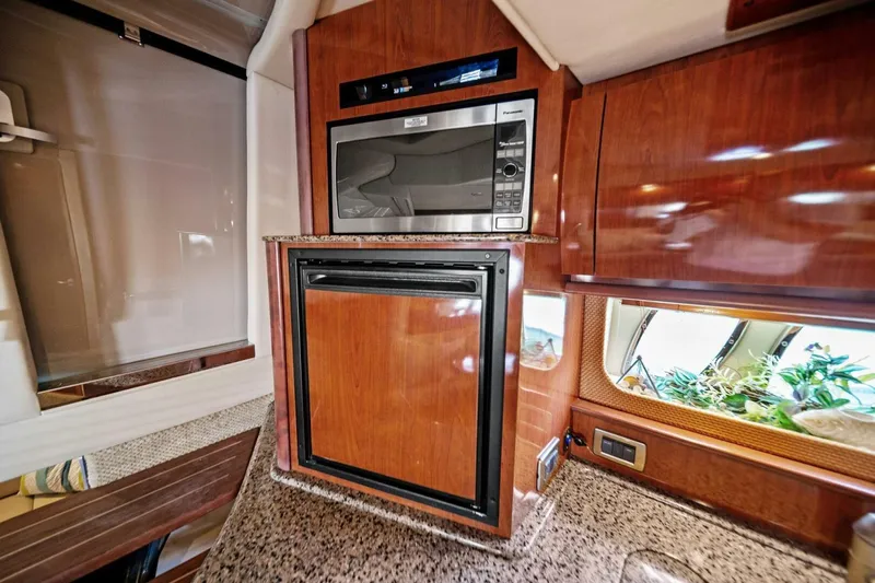 Ty One On Yacht Photos Pics 2006 Sea Ray 38 Sundancer 'Ty One On'