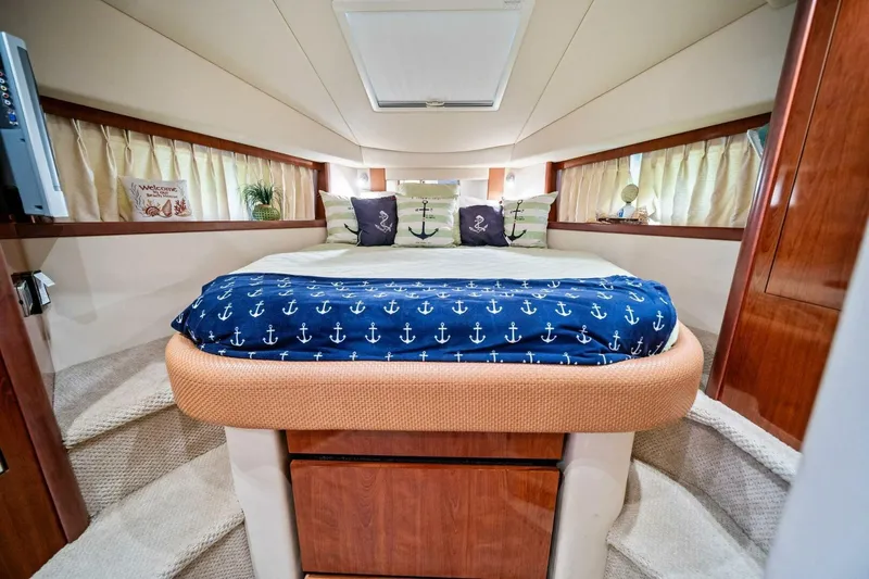 Ty One On Yacht Photos Pics 2006 Sea Ray 38 Sundancer 'Ty One On'