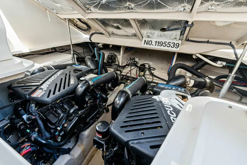 Ty One On Yacht Photos Pics 2006 Sea Ray 38 Sundancer 'Ty One On'