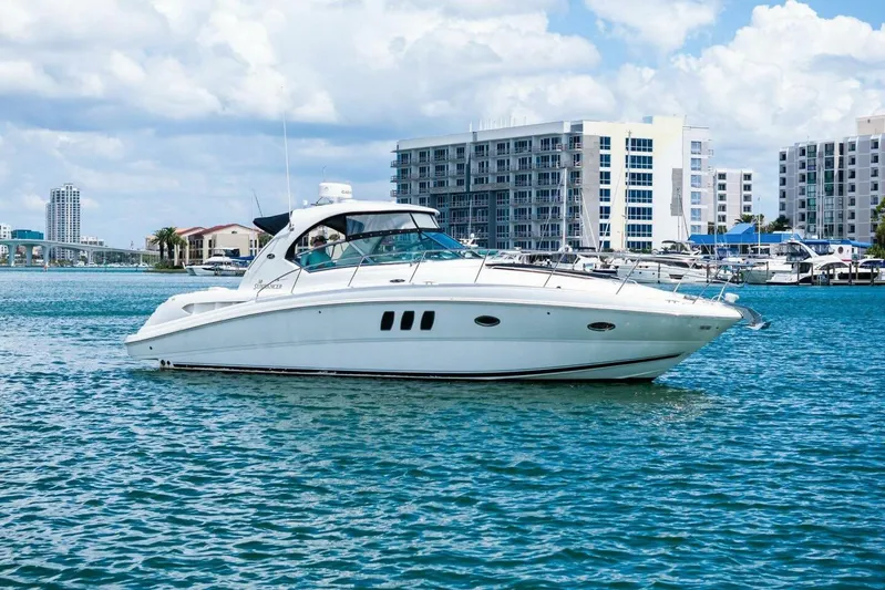 Ty One On Yacht Photos Pics 2006 Sea Ray 38 Sundancer 'Ty One On'