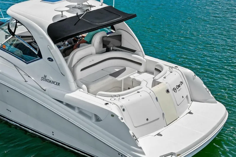 Ty One On Yacht Photos Pics 2006 Sea Ray 38 Sundancer 'Ty One On'