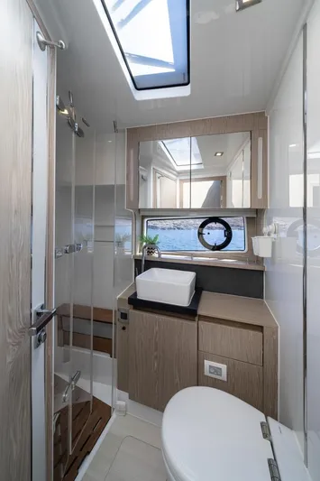 Kiska Yacht Photos Pics 