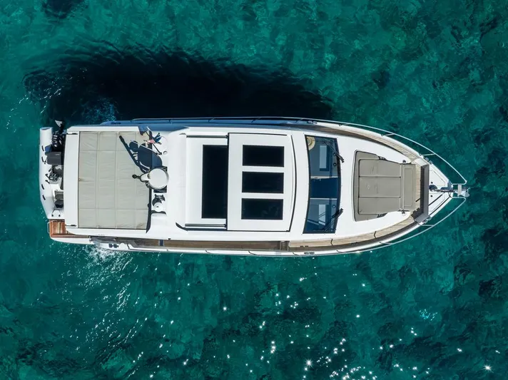 Kiska Yacht Photos Pics 